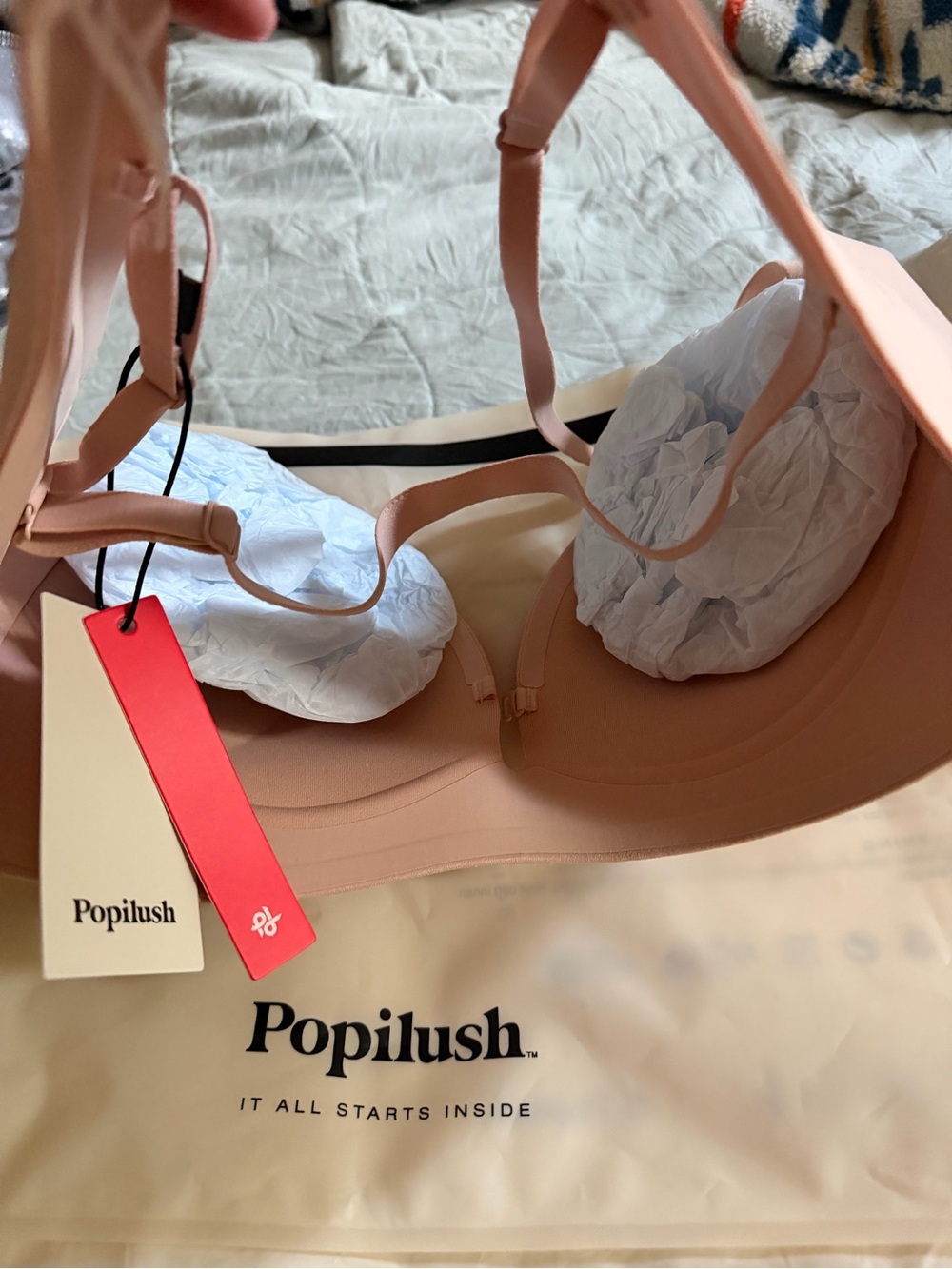 POPILUSH Large L cleavage creator Women’s Strapless Convertible Bra in Nude Pink - Picture 4 of 5